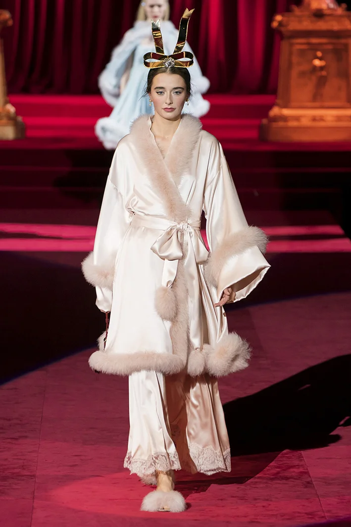 dolce-e-gabb-rf19-0221.jpg