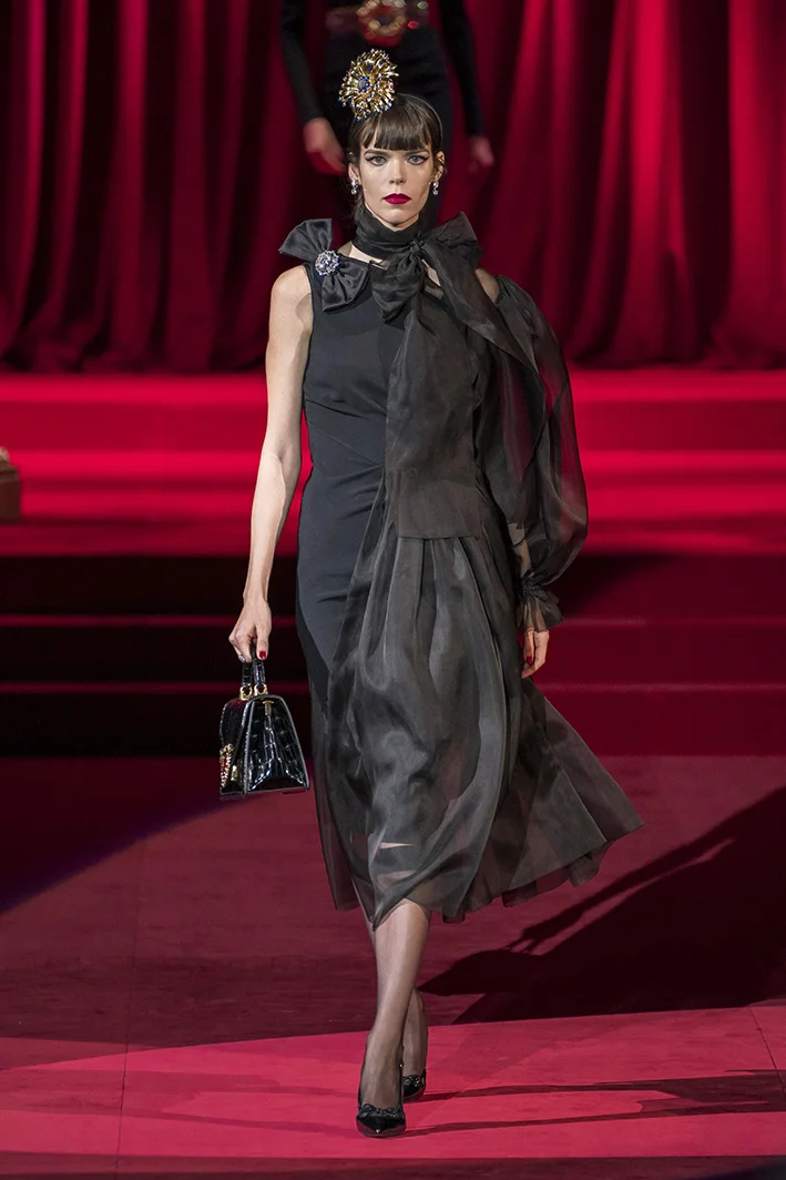dolce-e-gabb-rf19-1027.jpg