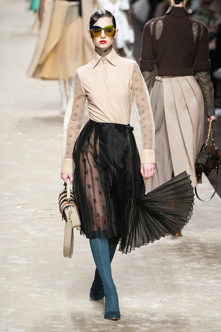 fendi-rf19-0100.jpg