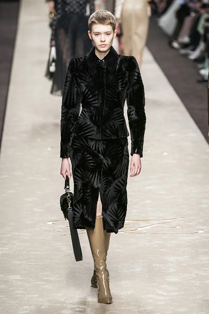fendi-rf19-0224.jpg