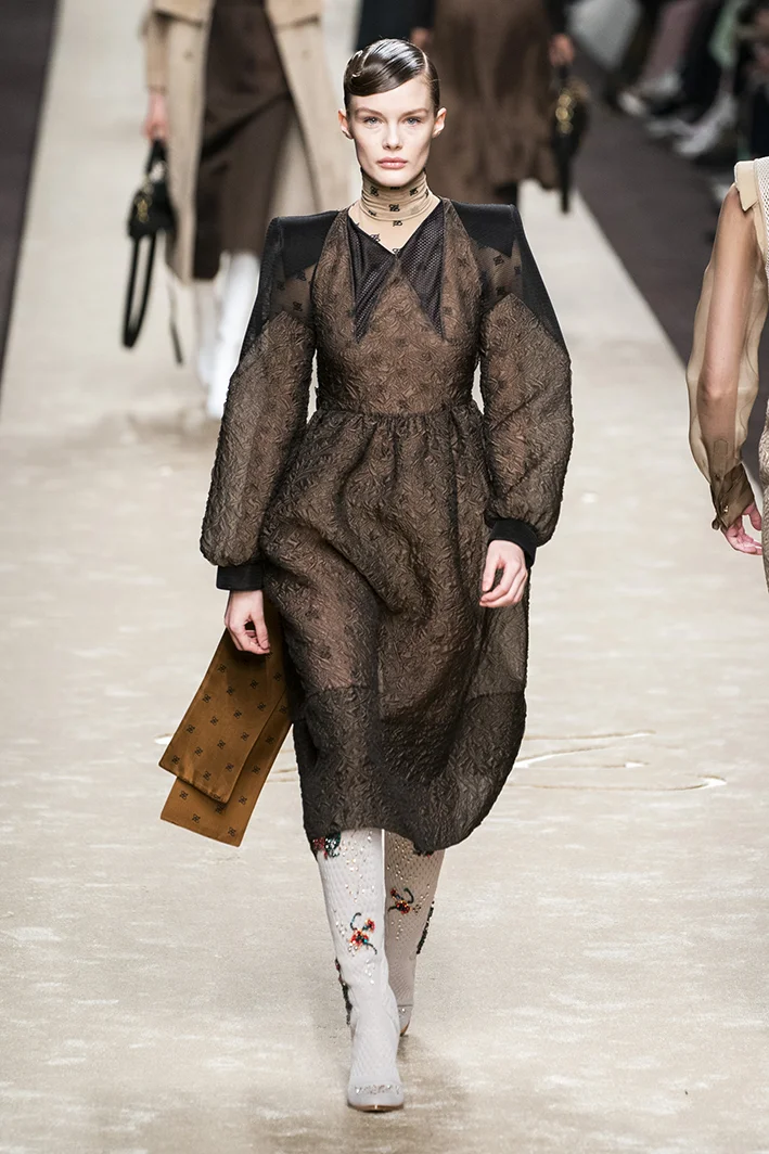 fendi-rf19-0313.jpg