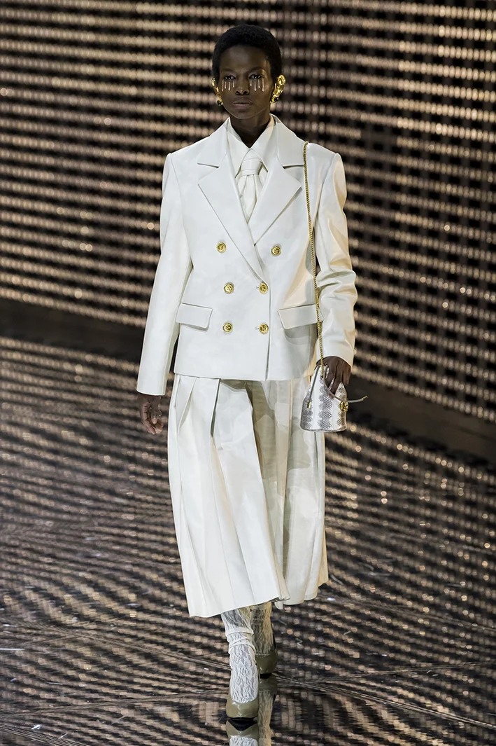 gucci-rf19-0555.jpg