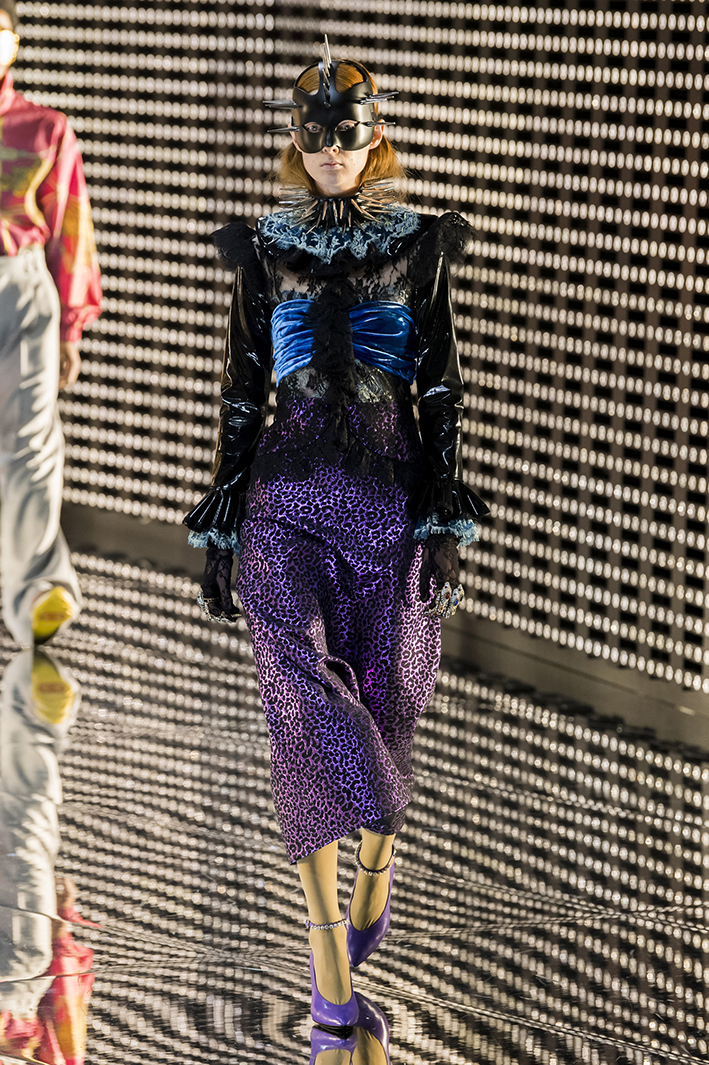 gucci-rf19-0806.jpg