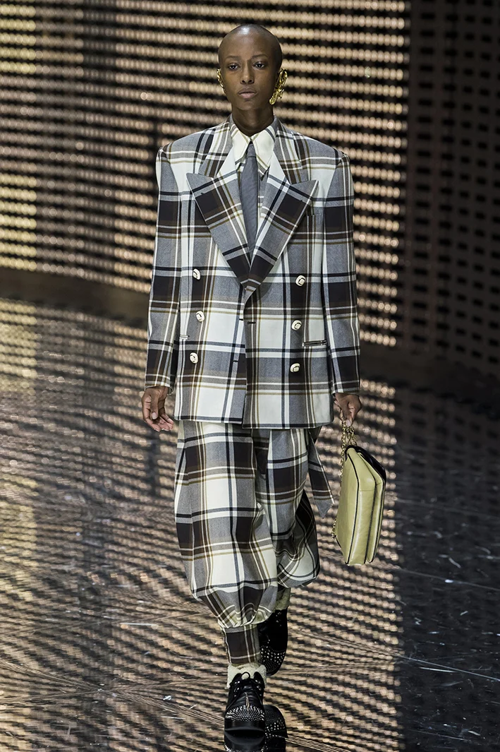 gucci-rf19-0872.jpg