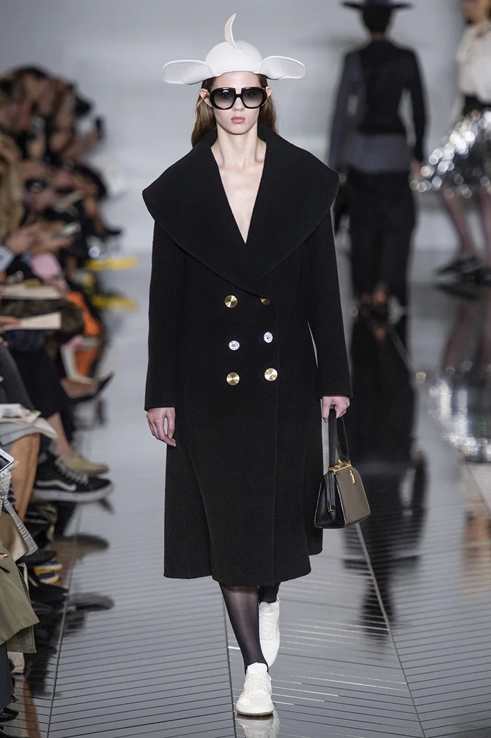 loewe-rf19-4564.jpg