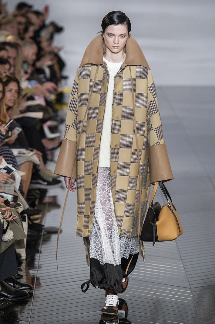 loewe-rf19-4761.jpg