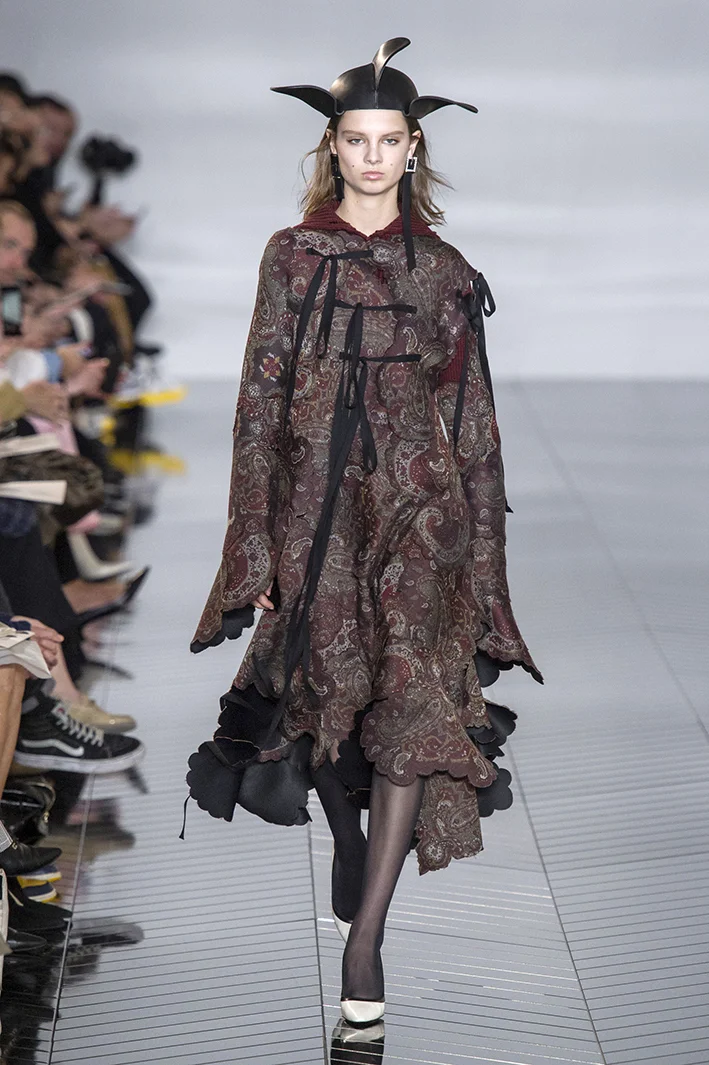 loewe-rf19-4789.jpg
