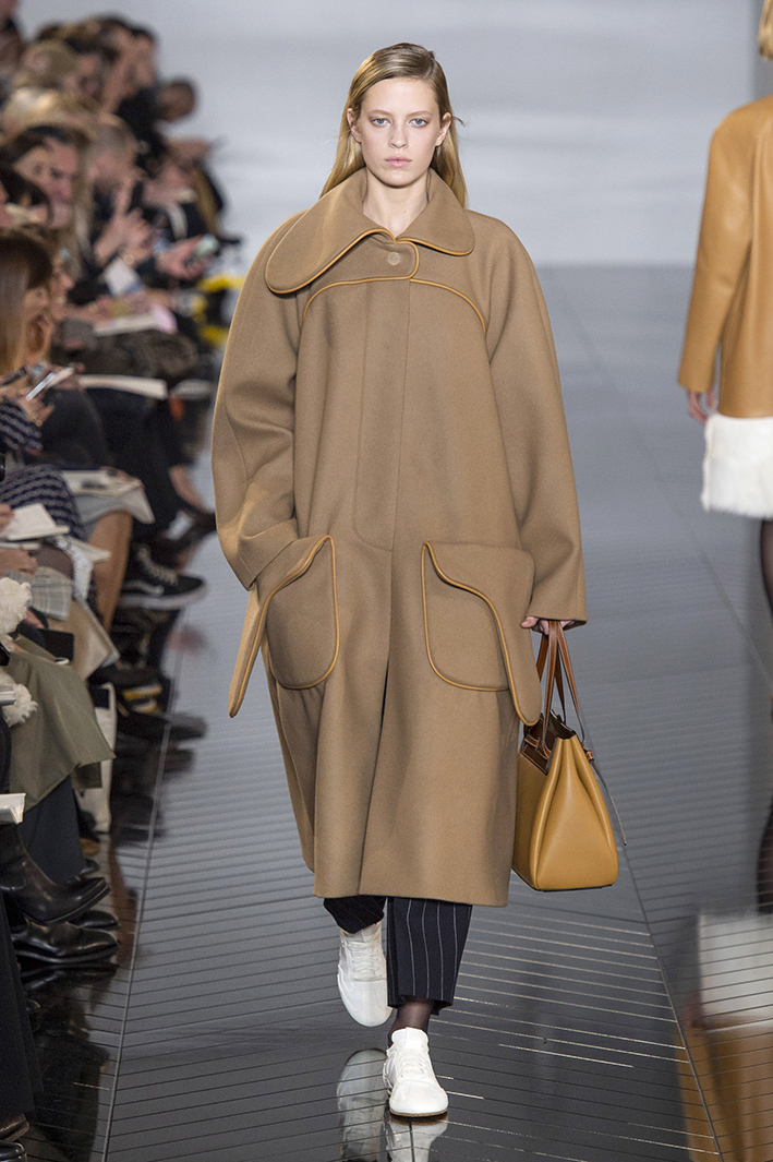 loewe-rf19-4950.jpg