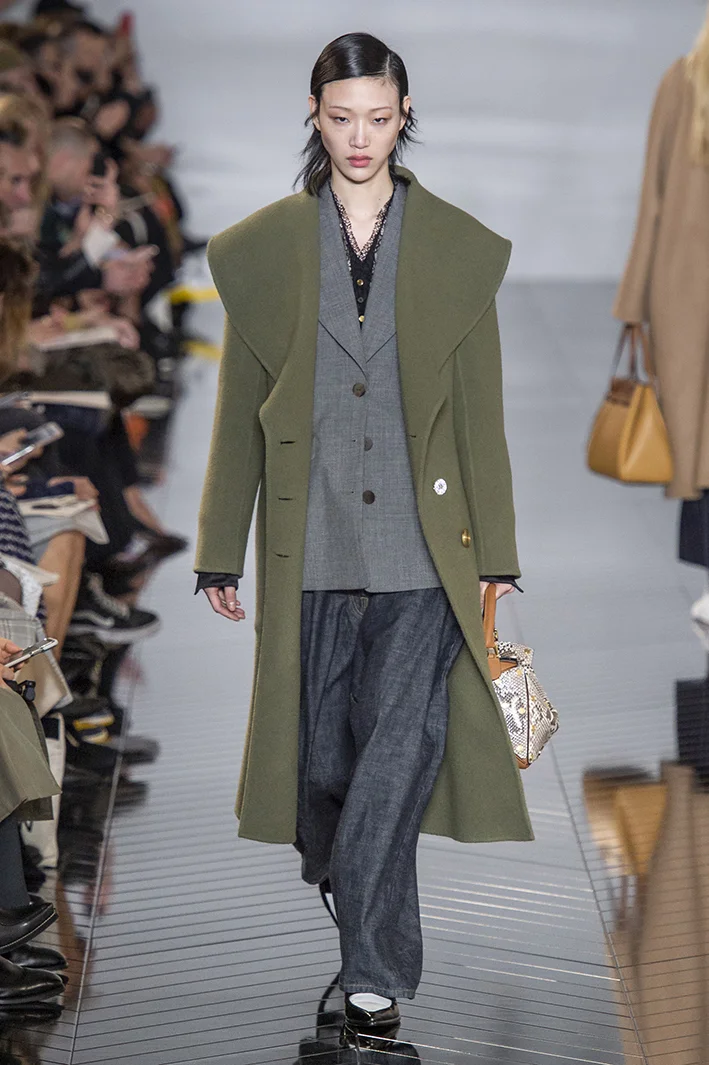 loewe-rf19-5049.jpg