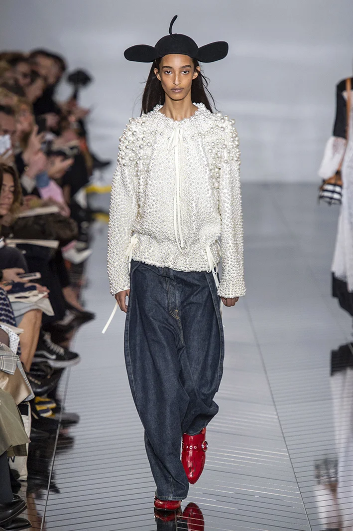 loewe-rf19-5110.jpg