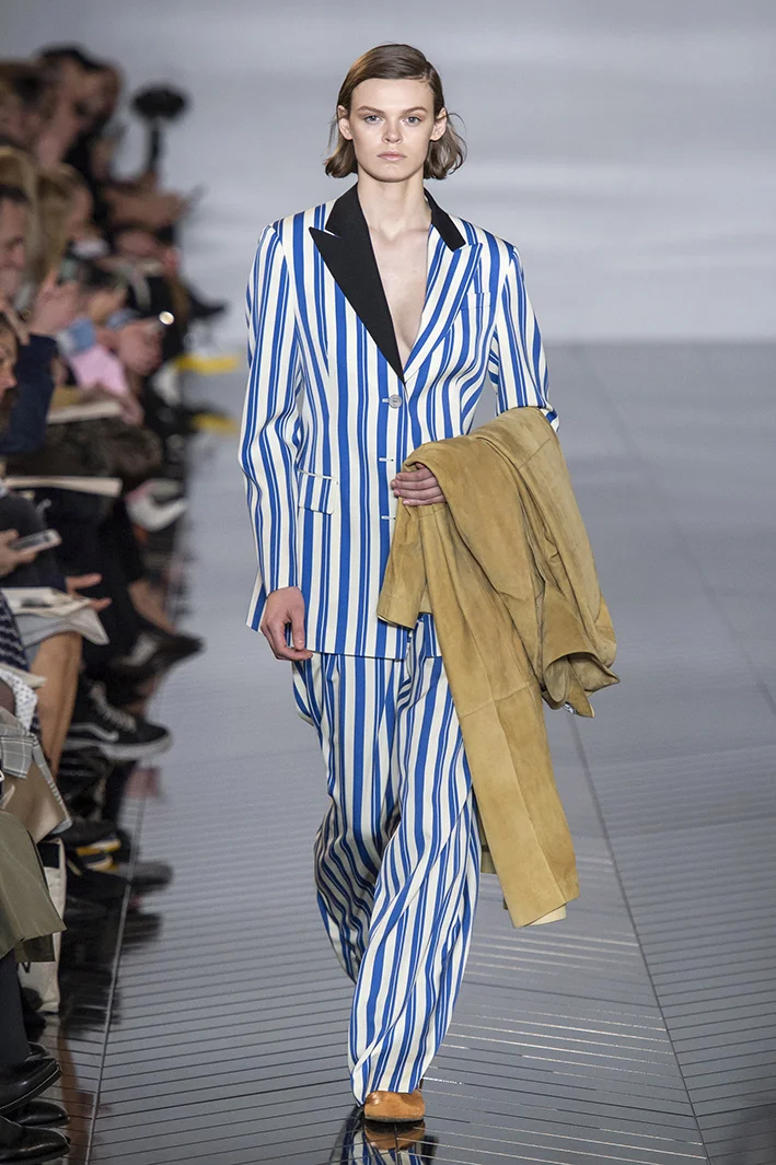 loewe-rf19-5130.jpg