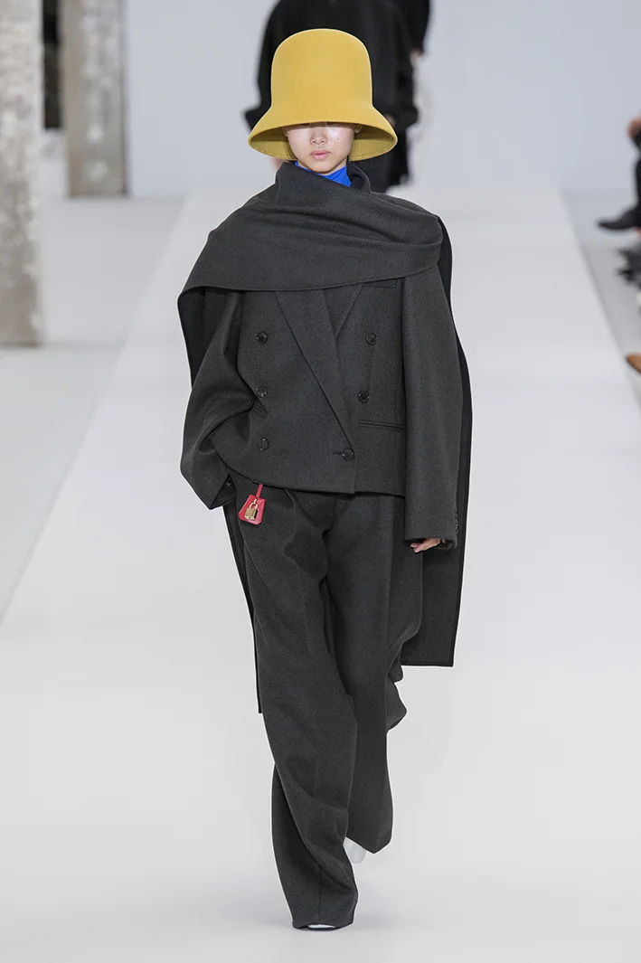 nina-ricci-rf19-1044.jpg