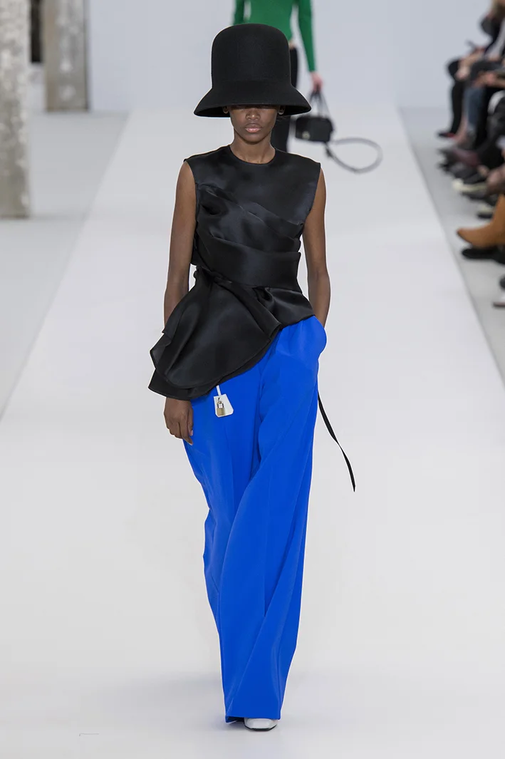 nina-ricci-rf19-1101.jpg