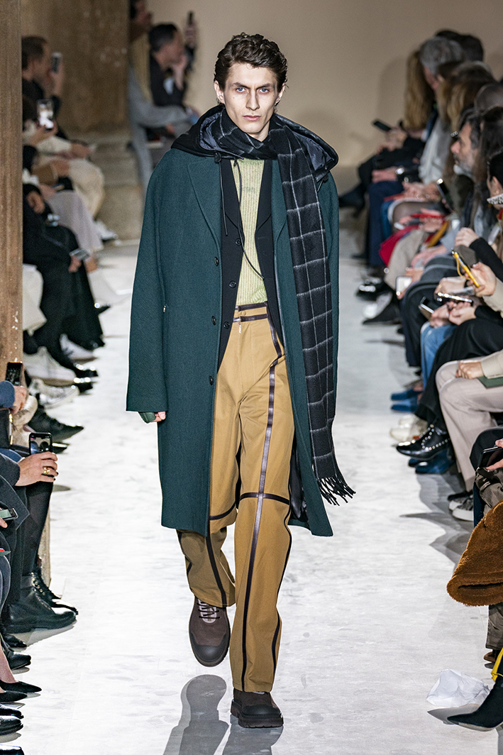 ferragamo-rf19-0117.jpg