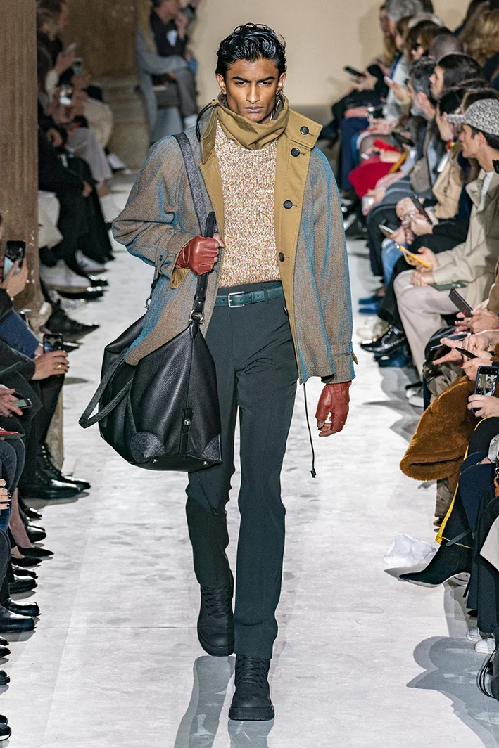 ferragamo-rf19-0154.jpg