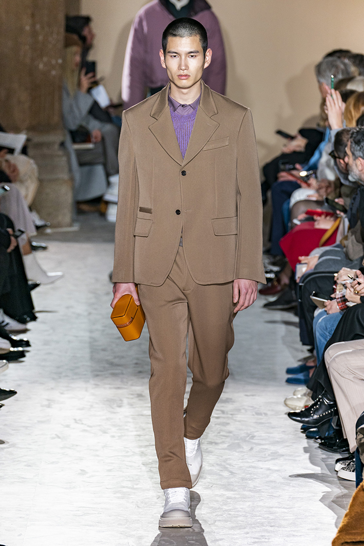 ferragamo-rf19-0208.jpg