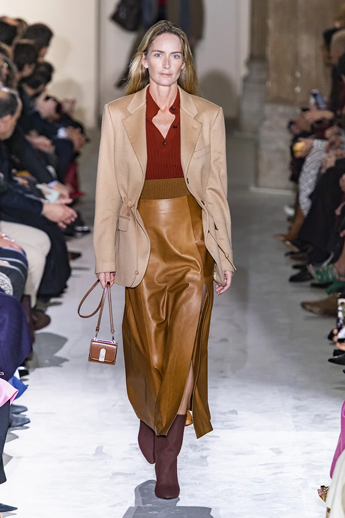 ferragamo-rf19-0383.jpg