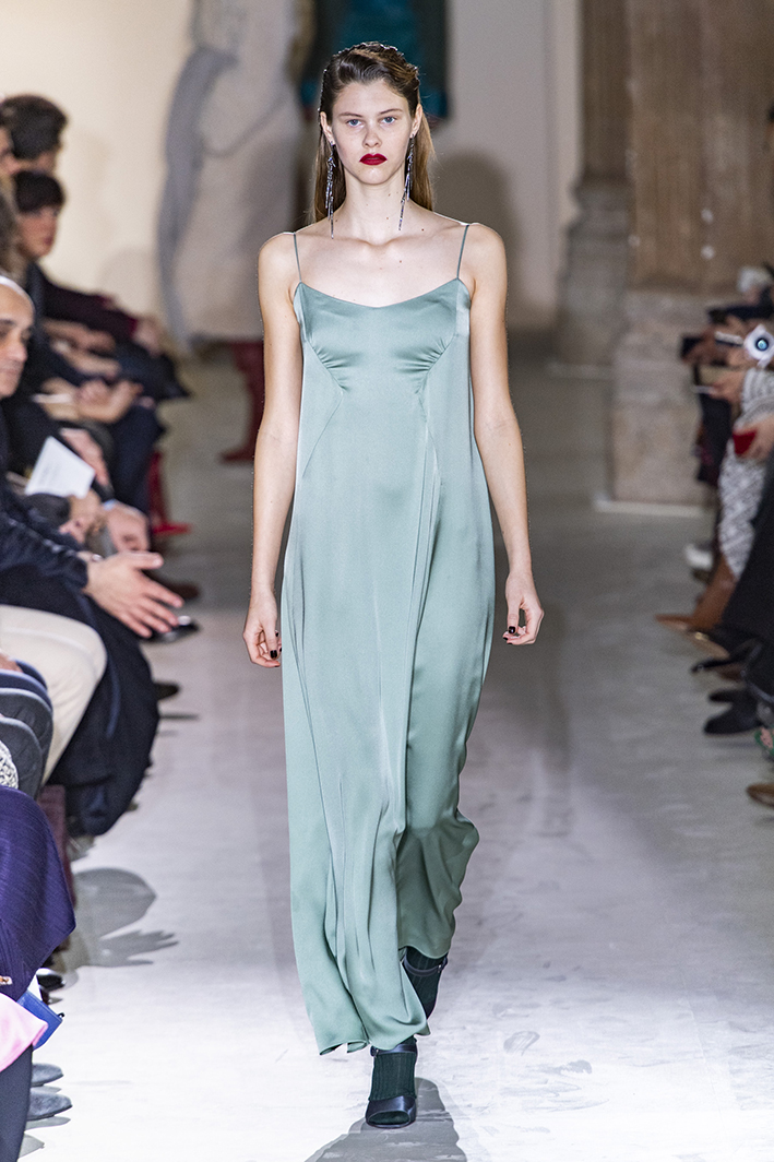 ferragamo-rf19-0606.jpg