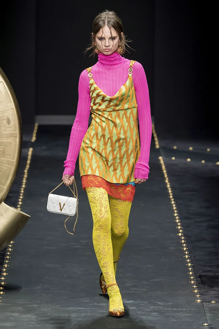 versace-rf19-0281.jpg