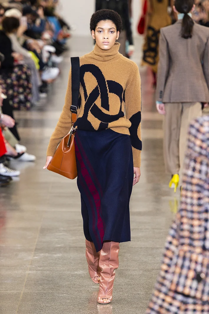 victoria-beckham-rf19-0128.jpg