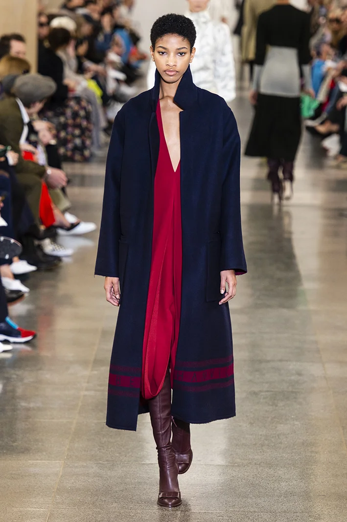 victoria-beckham-rf19-0388.jpg