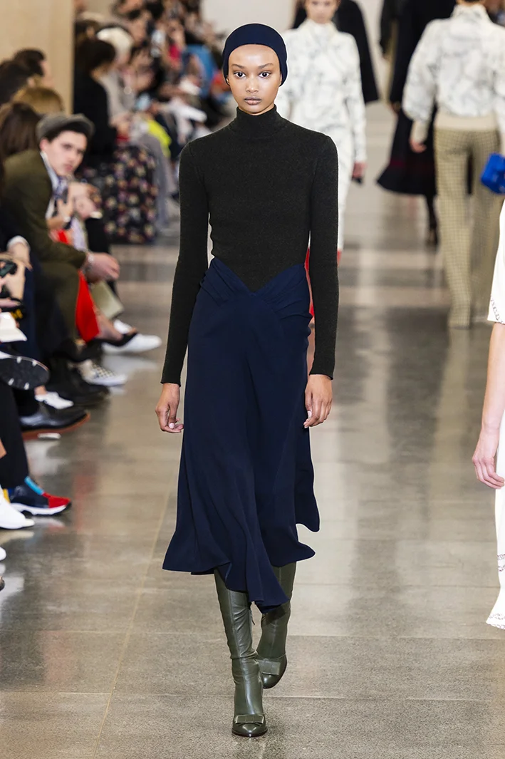 victoria-beckham-rf19-0437.jpg