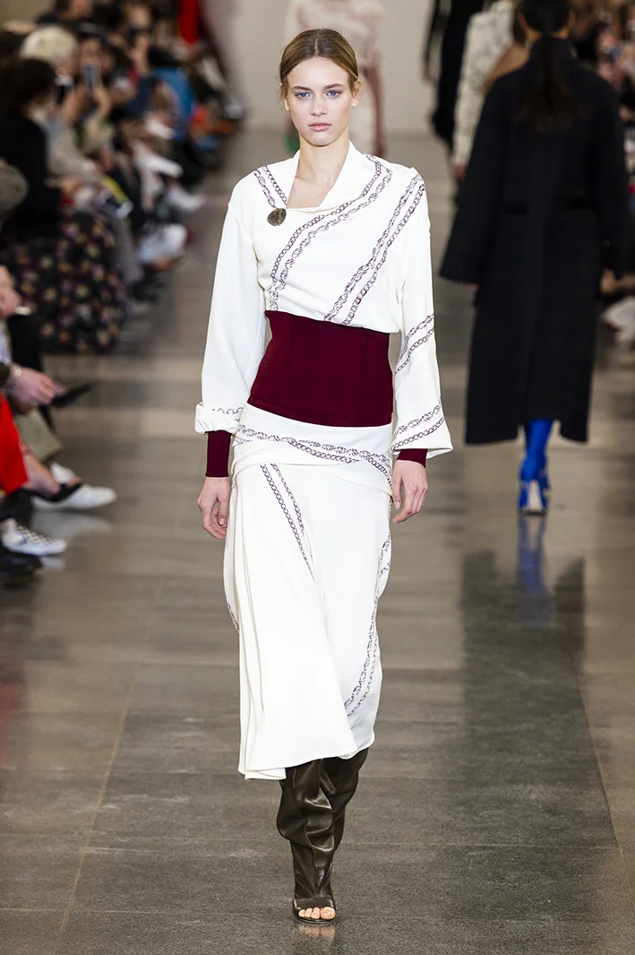 victoria-beckham-rf19-0508.jpg
