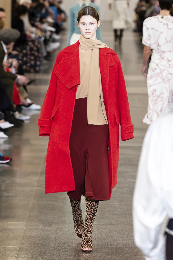 victoria-beckham-rf19-0561.jpg