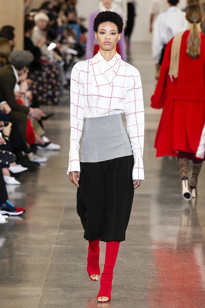 victoria-beckham-rf19-0592.jpg