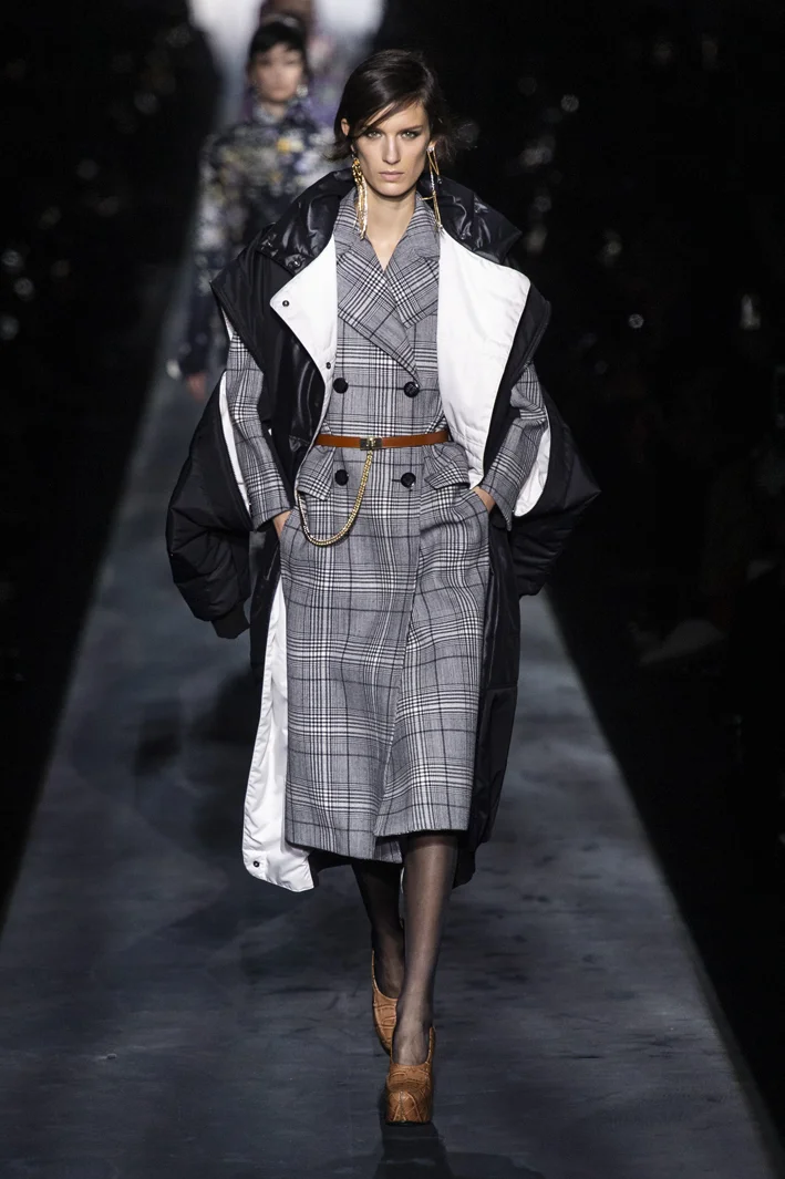 givenchy-rf19-0127.jpg