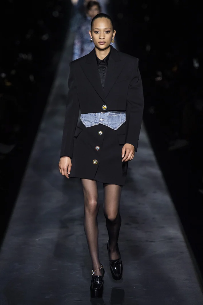 givenchy-rf19-0406.jpg