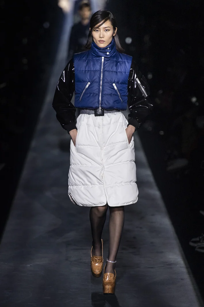 givenchy-rf19-0714.jpg
