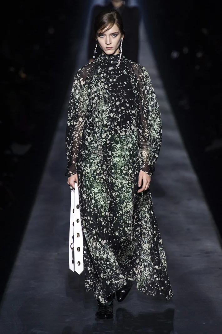 givenchy-rf19-0746.jpg