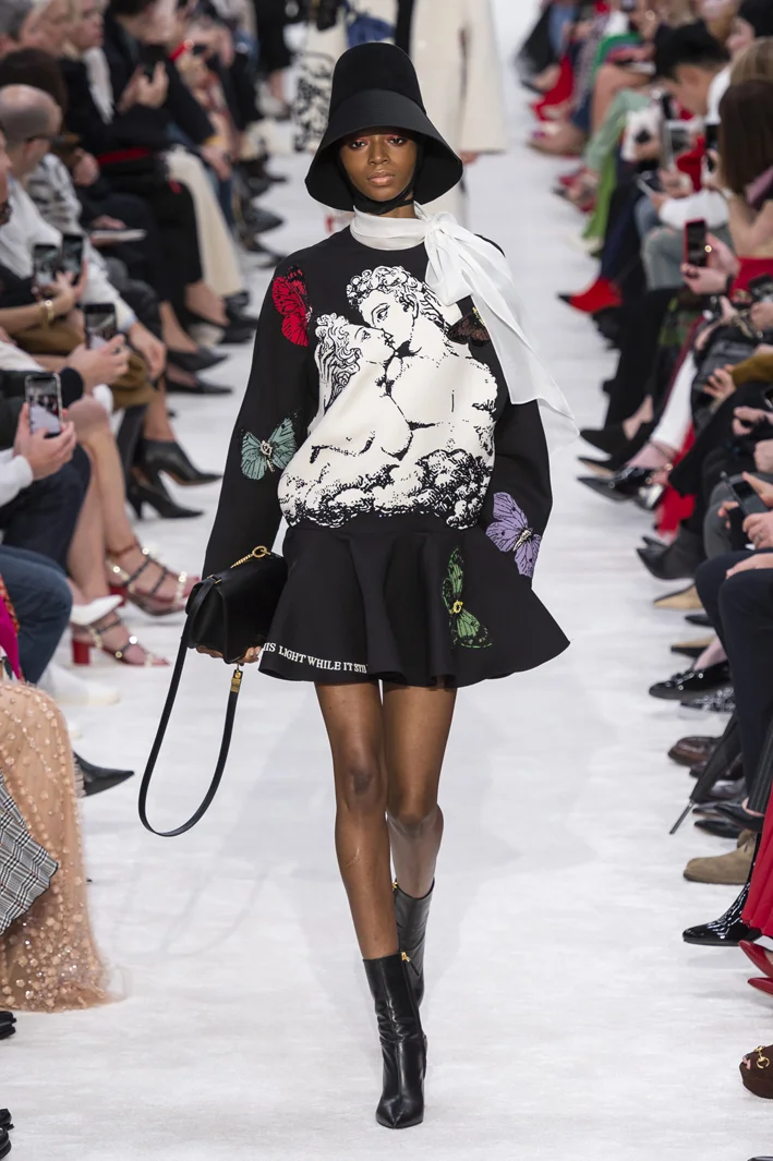 valentino-rf19-0617.jpg