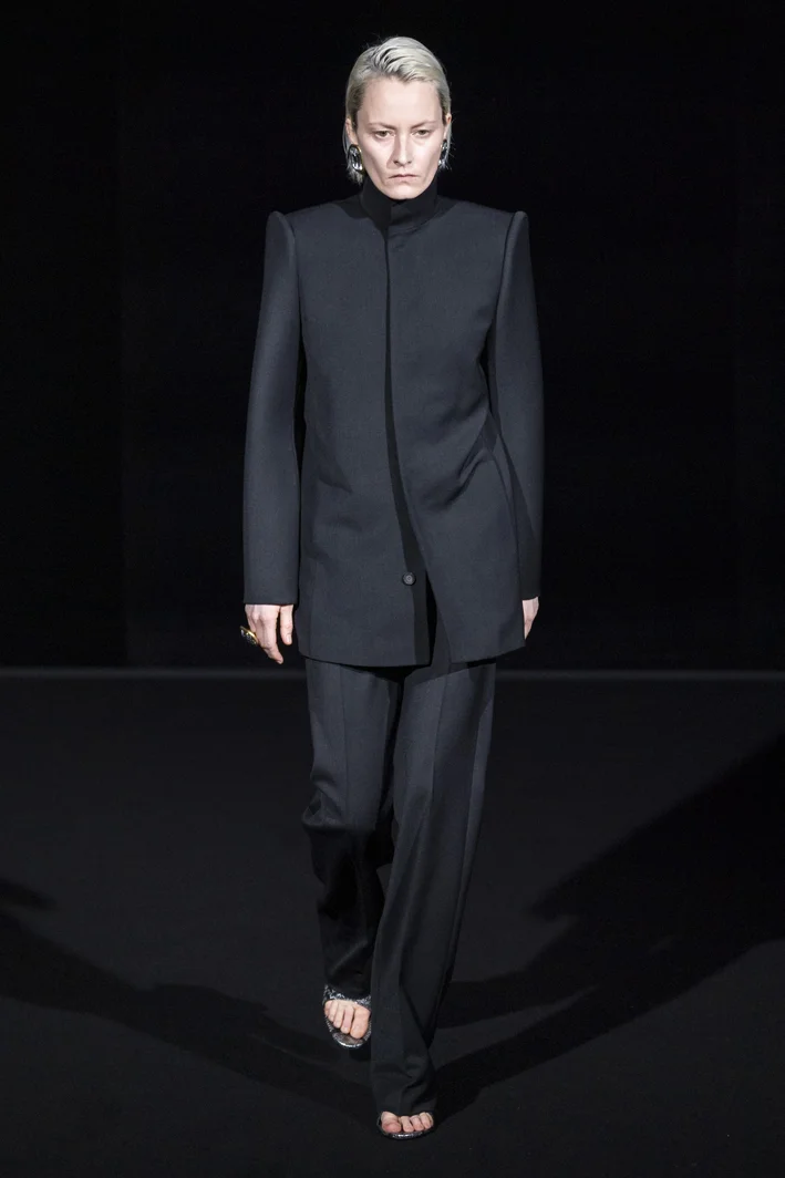balenciaga-rf19-5220.jpg