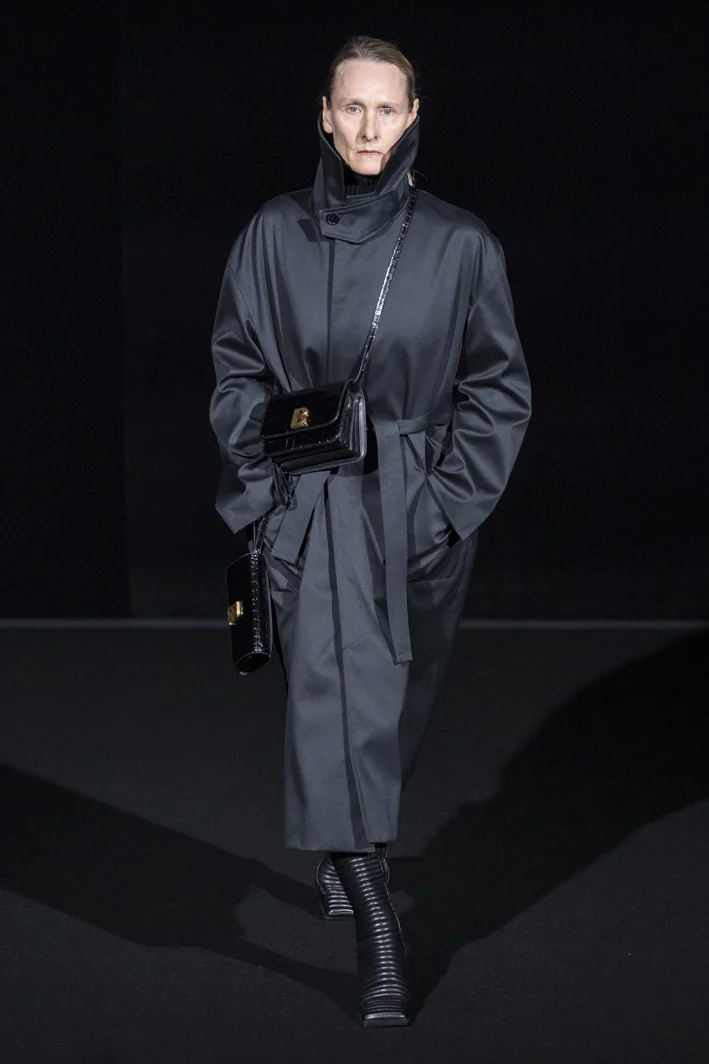 balenciaga-rf19-5291.jpg