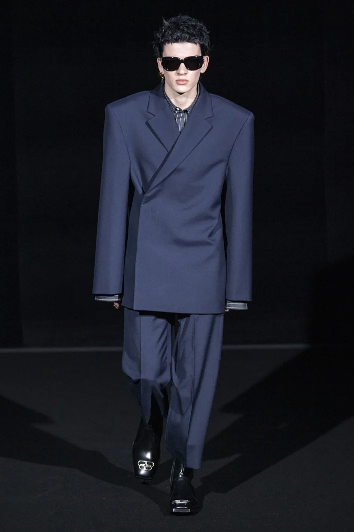 balenciaga-rf19-5360.jpg
