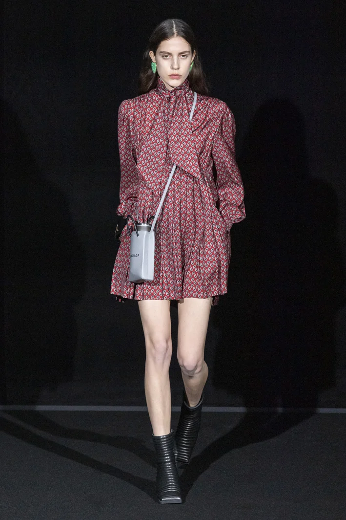 balenciaga-rf19-5430.jpg