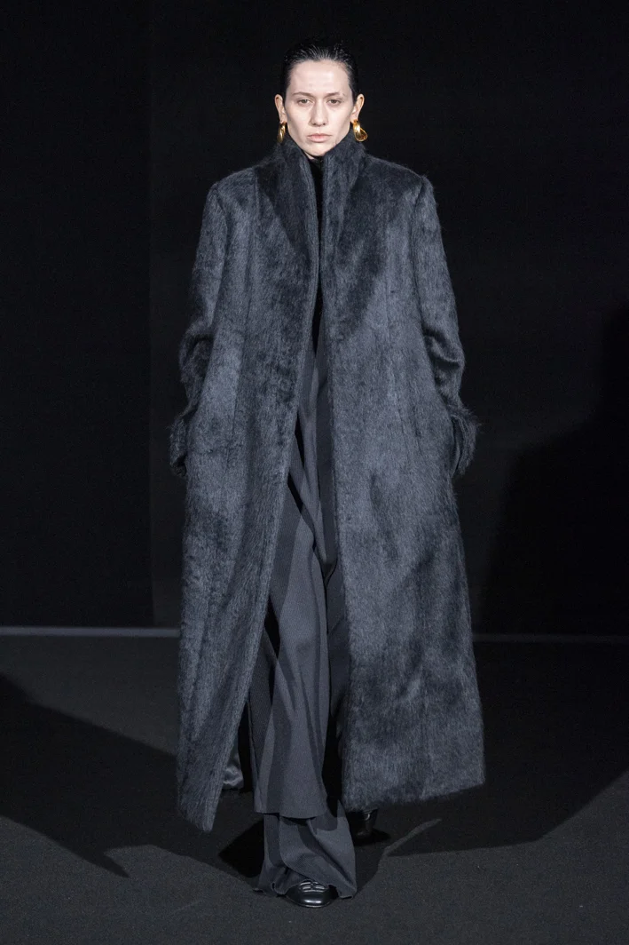 balenciaga-rf19-6034.jpg