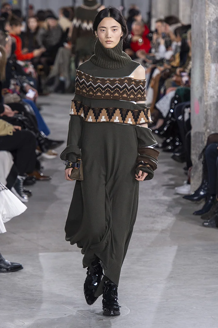 sacai-rf19-1525.jpg