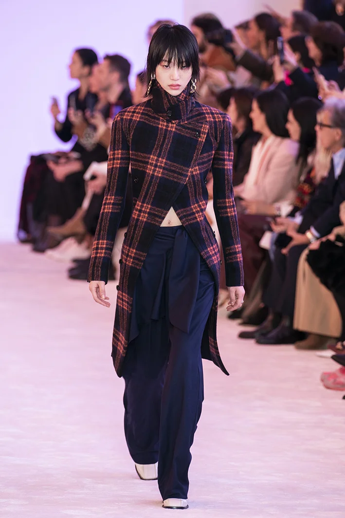 chloe-rf19-0523.jpg