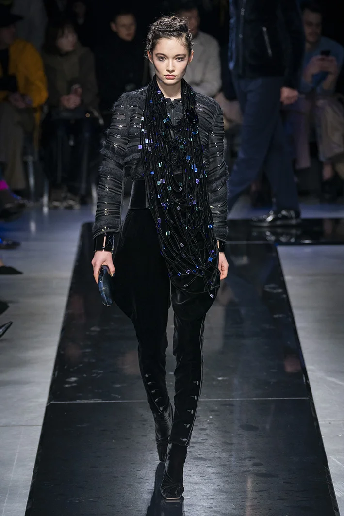 giorgio-armani-rf19-0143.jpg