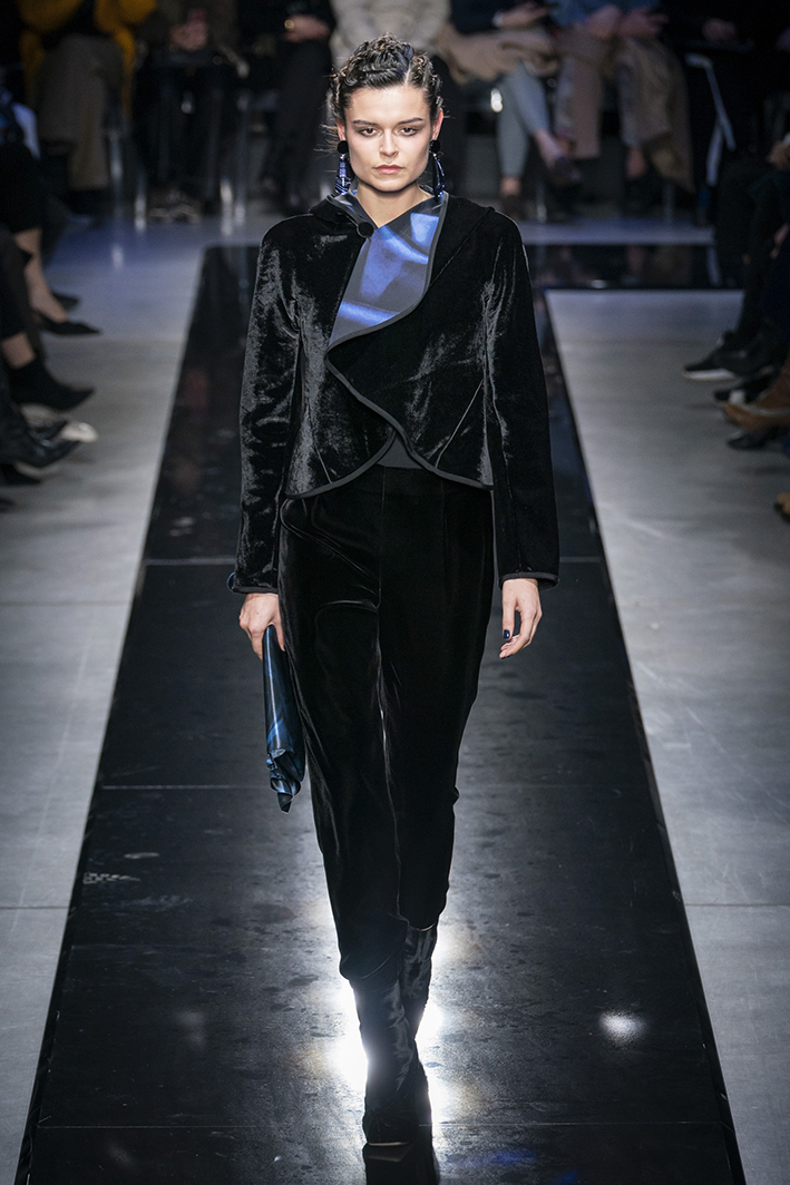 giorgio-armani-rf19-0345.jpg
