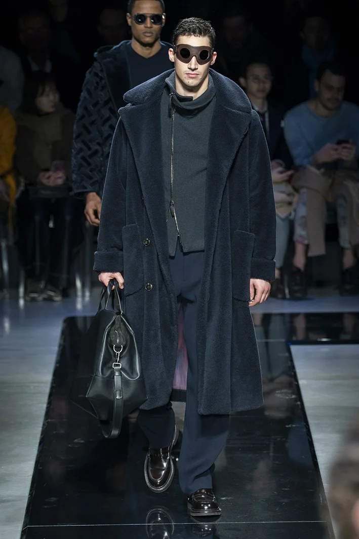 giorgio-armani-rf19-0419.jpg