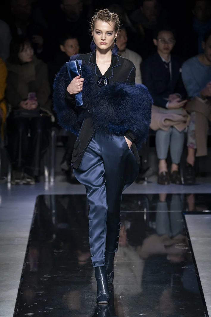 giorgio-armani-rf19-0429.jpg