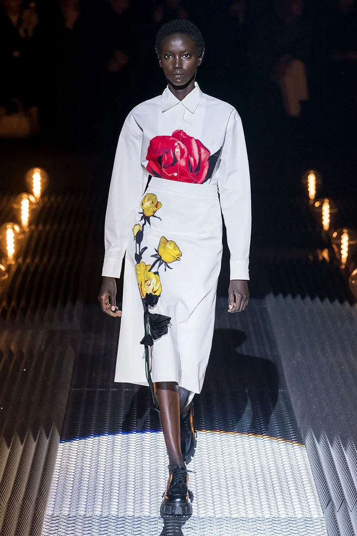 prada-rf19-0025.jpg