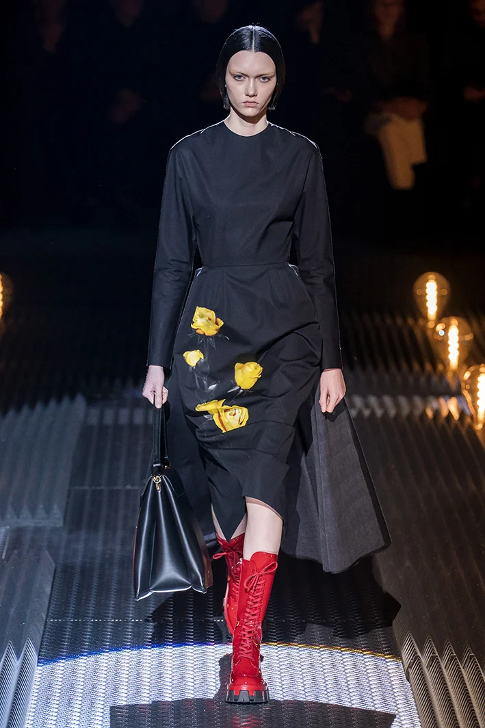 prada-rf19-0068.jpg