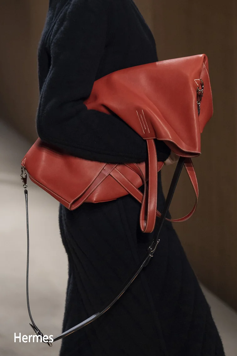 hermes-clp-rf19-6405-1.jpg