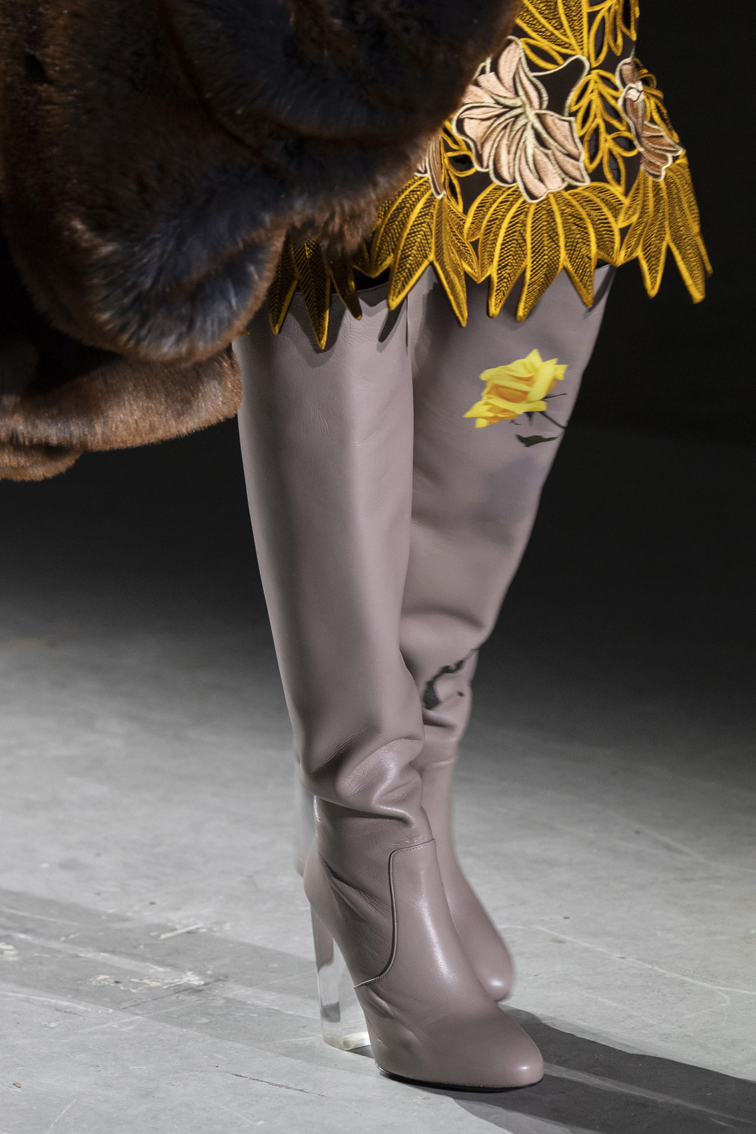 van-noten-clp-rf19-1683-1.jpg