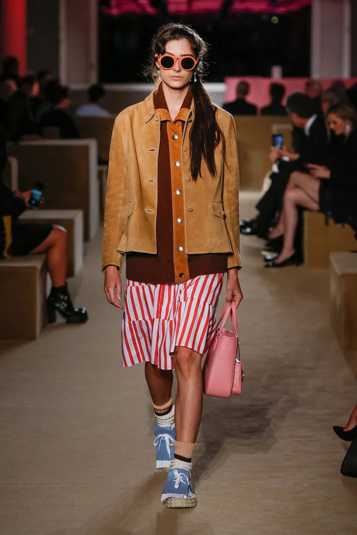 18-prada-resort-20-1556890626.jpg